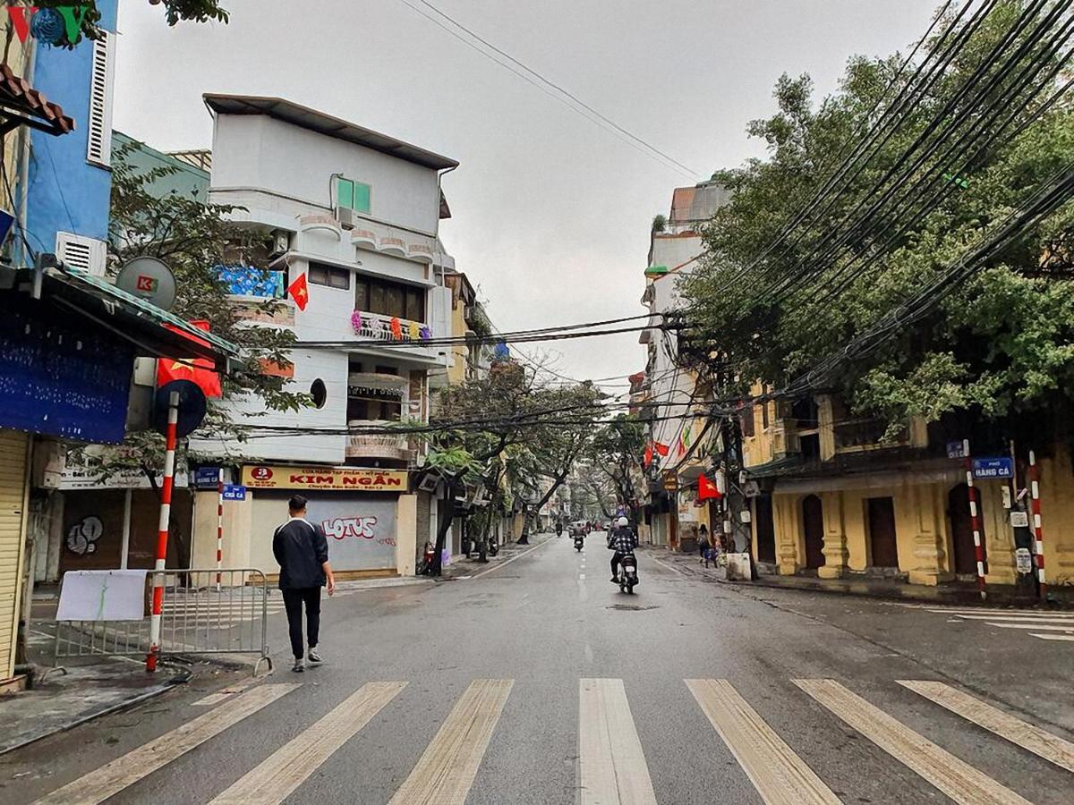 Galaxy Hanoi Hotel & Apartment - 12 Ngo 80 Tran Duy Hung エクステリア 写真